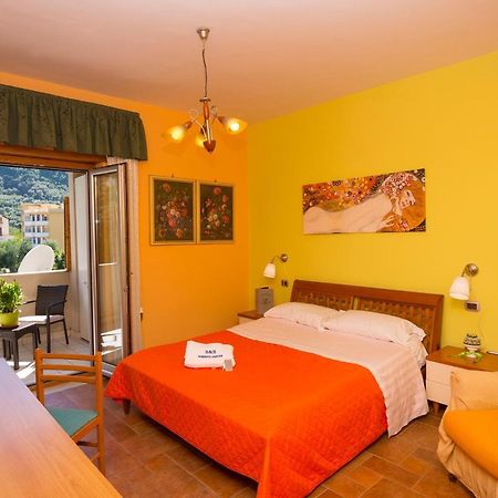 b&b Sorrento Garden Exterior foto